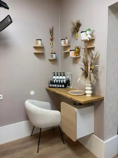 Coin détente du salon de coiffure à Soissons